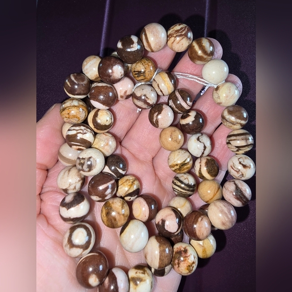 10mm Austrailian Zebra Jasper - Picture 3 of 9